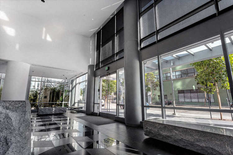 1BR/1BA Apartment on Mission Street · San Francisco photo 2